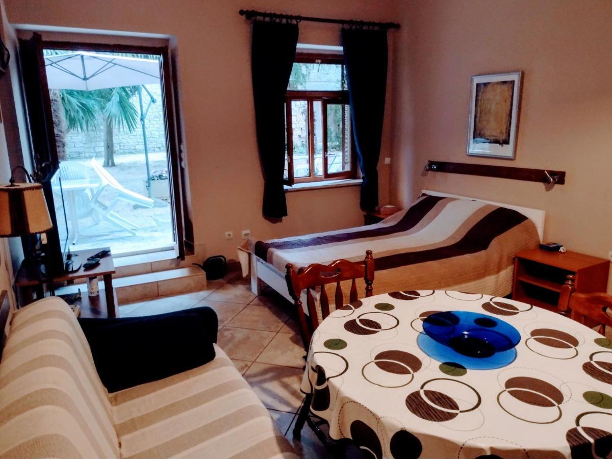 Apartamento Bruno Bale Exterior foto